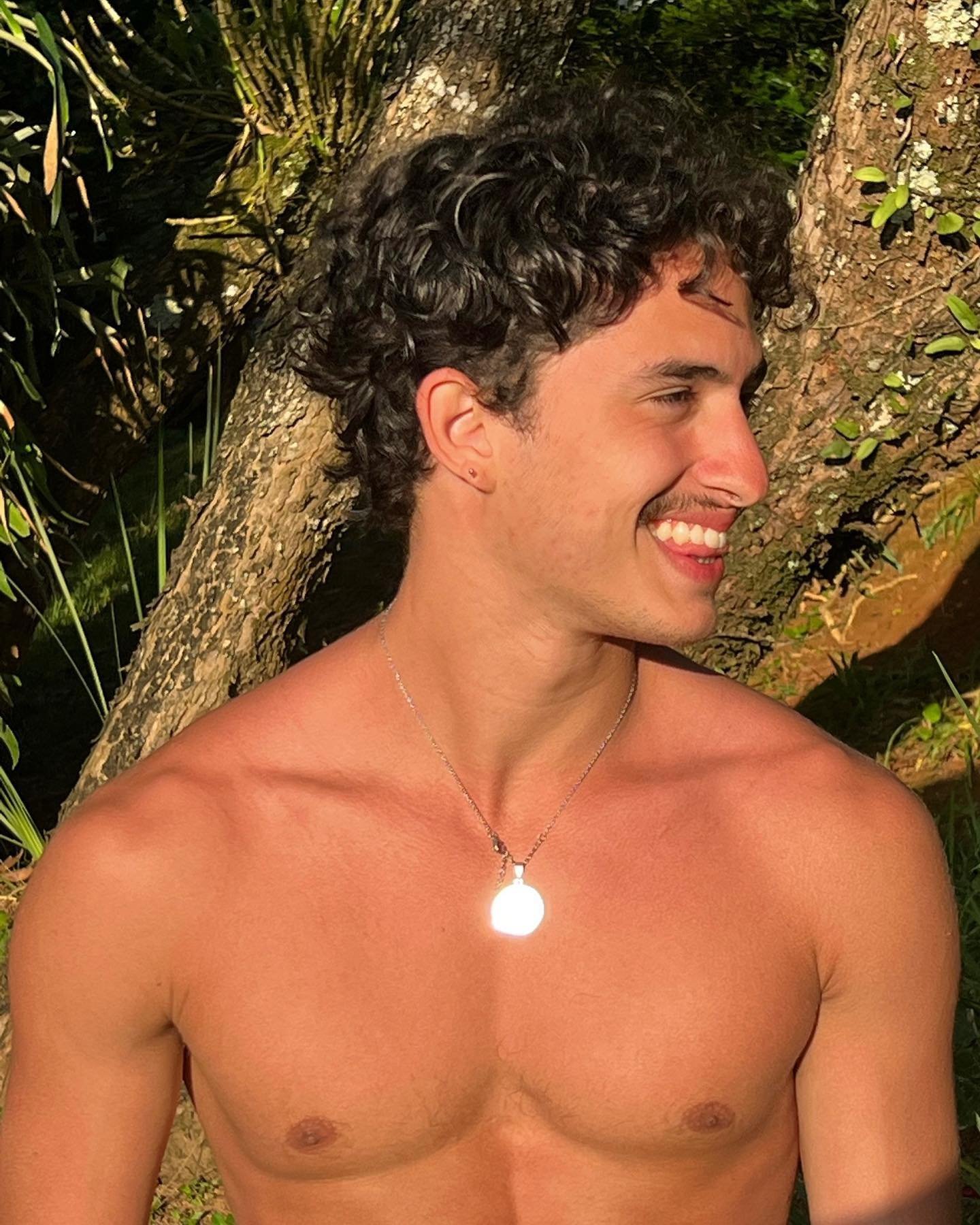 thoughte40680's profile picture. we all start as strangers