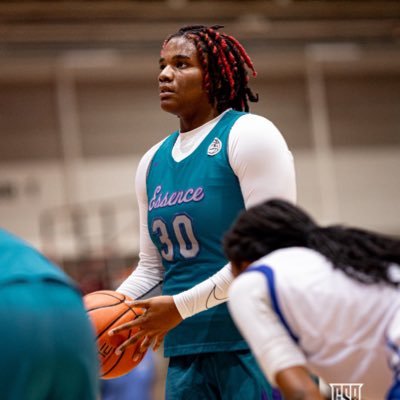 6'5 basketball player Dillard c/o 2025 aau~Essence 💜🖤💜🖤 @EssenceGirlsBB