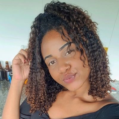 a vida não e um morango🍓 👊❣
