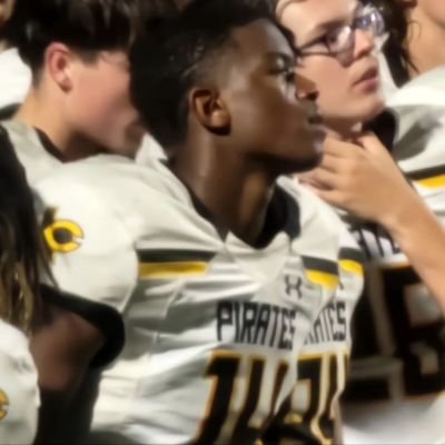 Crandall High School | Class of 2026 | FS/SS | 3.76 GPA | 5'11 | 4.60 40