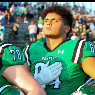 6’5 285 pounds,Class of 25’. Varsity Football,Powerlifting and Wrestling (DT,DE) bench 355 squat 545 power clean 355 . #64. devin.wingfield@icloud.com