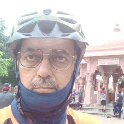 59+ M, Technologist.. Evolving with.. 👨‍🔧🧑‍💻 🧘🚴... Original Tweets, RTs are for 'found Interesting' #MakeYourTimeGreat #सत्_चित्त_आनंद #UnknownYogi