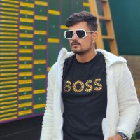 Shashank Suresh (@naanobba_kalla) 's Twitter Profile