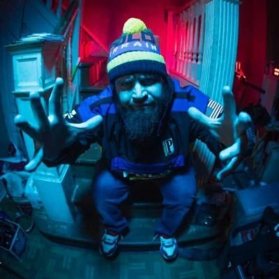 vinniepaz215's profile picture. erring slave of Allah, ever in need of His mercy. Philly MC. boxing devotee. Polo and sneaker enthusiast. gun zealot. the rap Karl Pilkington.