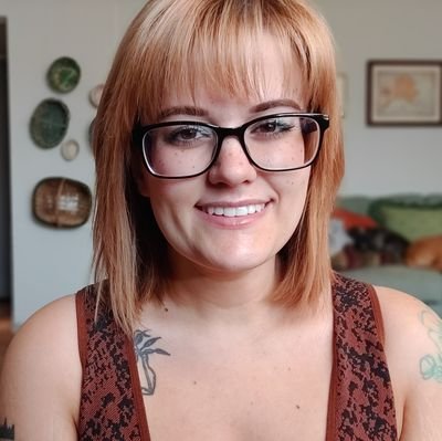 emilyalicious's profile picture. Veterinary Student and Author 🤍 | rep'd by @mcorvisiero at @corvisierolit ✨ | 🐈, 🐕, and 🐇 mom | she/her, virgo ♍ | Insta is @emilyalicious 🌞🌞