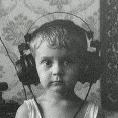 I take care of playlists
Discovering new things
