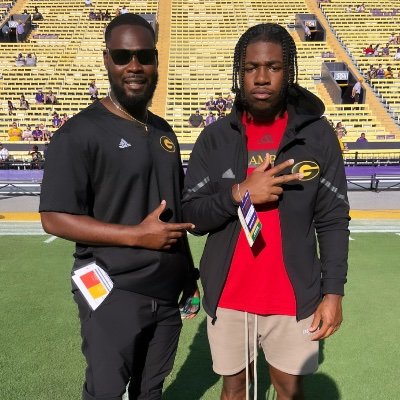 214 | Grambling State Football Offensive & Recruiting Assistant @gsufbrecruits01 | Instagram : londonwright0