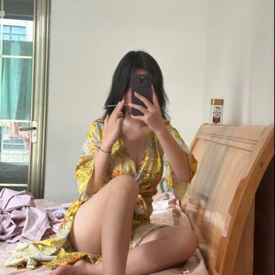 已婚少妇一枚,长期分居状态,喜欢体验新鲜刺激的感觉,希望能在推特上找到长期炮友,希望能在推特上找长期炮友,感兴趣的联系:https://t.co/SLklmcKUQ1