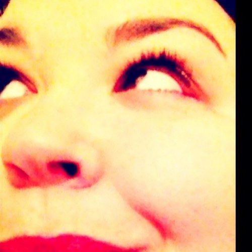 MsIncontrol's profile picture. 