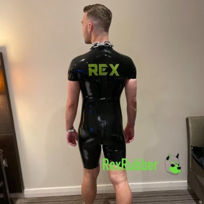 18+ only! Rubber all the way! Just a boi! Hole in training 👊 Wanna be twunk 💪🏼 All pics are mine no use with out permissions 🔞 😈 rubber all the way!