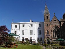 Situated in the heart of Dunkeld the Atholl Arms Hotel sits on Bridge Street overlooking the River Tay. The hotel has 17 en suite rooms with TVs and free Wi-Fi.