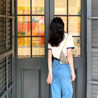 mandycashlyn's profile picture. He who eats in advance can never lose.
(reading, yoga, traveling, I like skydiving, golfing, and diving🙃😍)