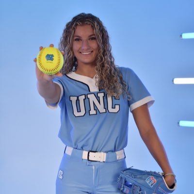 @UNCSoftball Commit🐏💙🤍Team nc Hinde #24- 2025 - 4.0 GPA - Pitcher- R/R - #24 ranked dual pitcher - tincher student