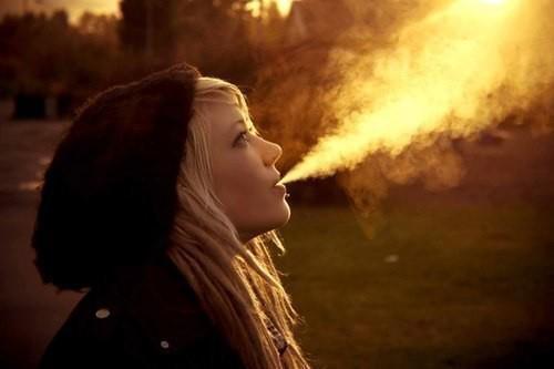 OnliSykes_'s profile picture. Yo..soy yo :) no vivo de los demás ni para los demás solo vivo para y pro mi :).