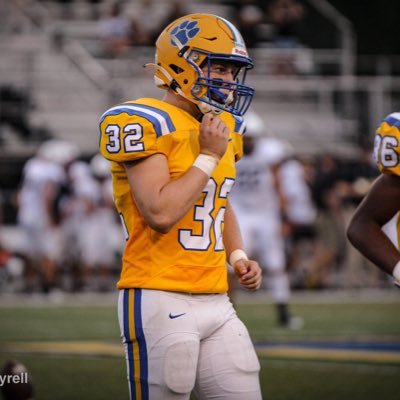 2025 | DOWNINGTOWN EAST OLB/DE #32 | HT: 5’ 11” | WT: 205lbs | 3.6 GPA | Email: ckeretzman@gmail.com | 484-678-7754 | NCAA# 2306926307