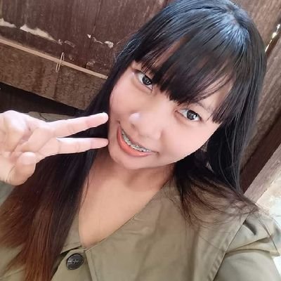 ชื่อเล่นหลิว
ศึกษาที่มหาวิทยาลัยศรีปทุมขอนแก่น คณะนิเทศศาสตร์ สาขาดิจิทัลทีวีและสื่อออนไลน์
งานอดิเรก เรียนร้องเพลง
วงศิลปินที่ชอบวงxi