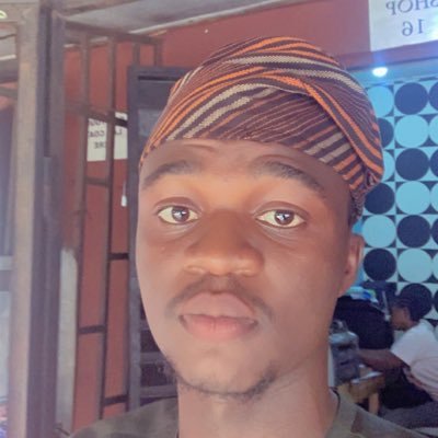 phaamdeen's profile picture. lasuite🧑‍🎓👨‍🎓||islam☪️🕋🕌||politics🤗||football⚽||parliamentarian || music|| BSc(Eng)electronics and computer(to be) ||chelsea💙|| EDUCATIONAL CONSULTANT