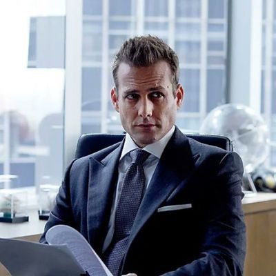 BenzzaminRamon's profile picture. पानी अगर शांत हैं तो,
गहराई से मज़ाक नही करते!!