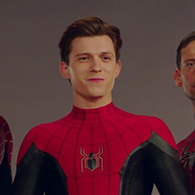 ragemacrophage's profile picture. I don't read responses to my replies sorry save ur breath 🤷