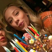 helo who loves Lili; ♡ LILI'S BIRTHDAY (@reinhartcps) 's Twitter Profile