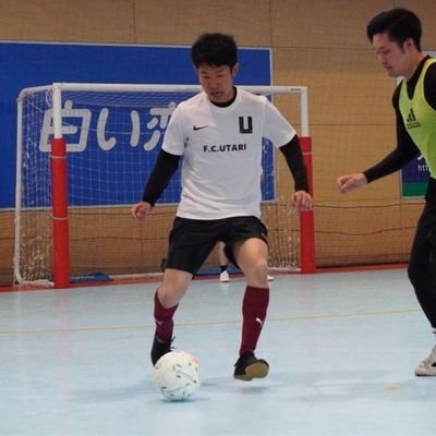 好きな言葉→人生万事塞翁之馬🐎
野球⚾、スタバ☕好き
サッカー（フットサル）⚽もやってます。