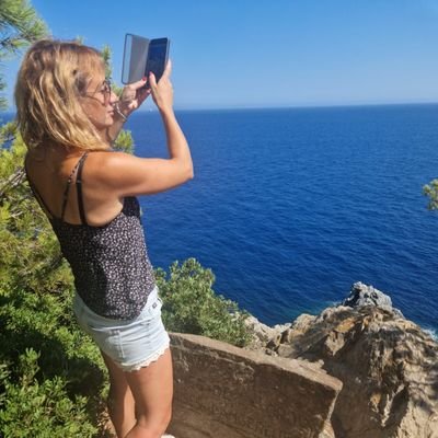 VirgWllt's profile picture. 