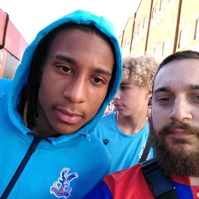 @eagleeyedball Co-Host 🎤 • Tactics/Scouting ⚽ • CPFC🦅 /FLA🔴⚫ • Music 🎶 • Cooking 🍳 • Worldbuilding 🌍 • falo pouco português 🇧🇷 • 🏴🇮🇪🇮🇳