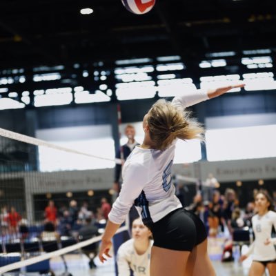 5’10” OH/RS - C/O 2025 - #6 L2 17-1 & TROY HIGH VARSITY VOLLEYBALL- AVCA Phenom - All OAA 1st team