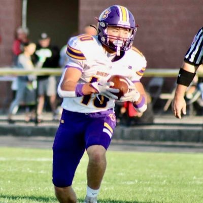 Sherrard H.S. 2024 ➡️ UW - Platteville Commit l All-State Academic Kicker l Honorable Mention LB & Off Flex l l 4.16 GPA Ncfballer27@gmail.com