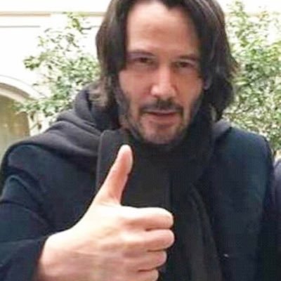 Katiekenah's profile picture. she/her