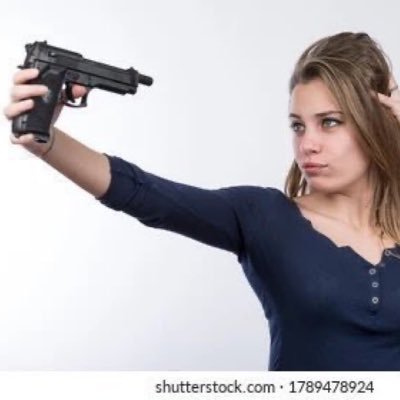 lobotomystan's profile picture. don’t mind me, just 25 year old teenage girl re-entering her stan era