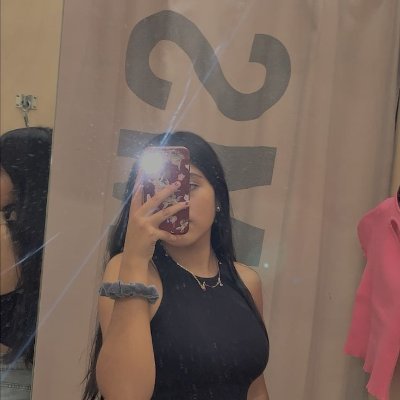 AnnaLawson96097's profile picture. Dream three years, three years of pain