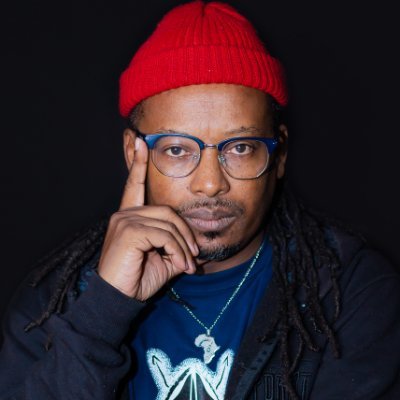 Panik / Panikinho é Mc/Rapper, Produtor Cultural, Ativista e Pesquisador da Cultura Hip-Hop, Elaborador e Gestor de Projetos Culturais