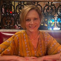 Rebecca Tompkins - Director of Curriculum (@aveslearn2fly) 's Twitter Profile