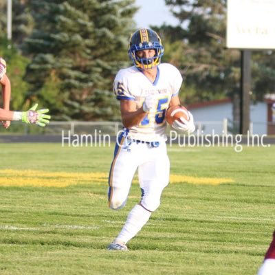 || Castlewood SD || 🏈#15 || ATH || 24’ || 6’0 || 175lbs || 4.74 40yd || All-State ||