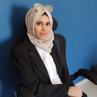 DNoorHussein's profile picture. الكتابةُ إحساسٌ يدفعُ الحبرَ في القلمِ ليلونَ الورقةَ الفارغةَ بألوانٍ من الحياة✍
 SEO Content #Writer || En-Ar Translator || #Subtitler & Transcriptioner
📩