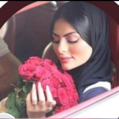 0Wejdan55's profile picture. لَستُ مِنْ نُورٍ وَلَكنْ ... أَخْلُقُ اللّمعَة للِطِينِ...🌏💙