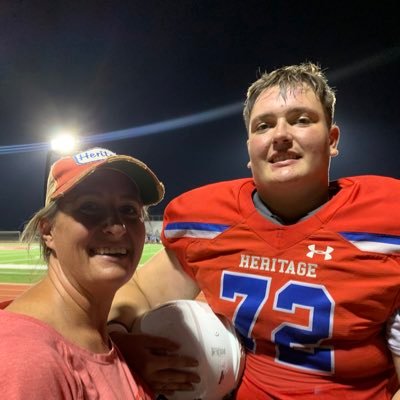 Midlothian Heritage Highschool//Football #72 6'3” 295 OL//Class of 2026 #webuzzn 🐝 NCAA ID 2503531882 NAIA ID 1019839