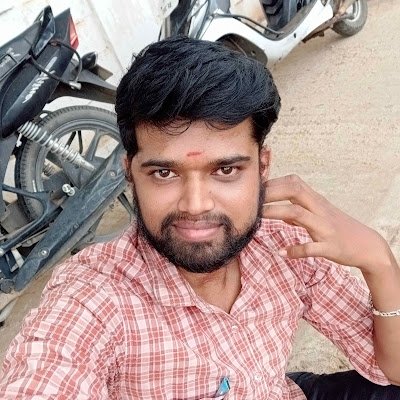 MLaksisan56546's profile picture. 