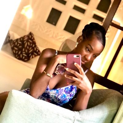 iamposhbysandy's profile picture. professional runway ,fashion and editorial model 👇
@crystalmodelsafrica