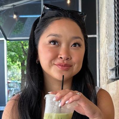 zoescovinsky Profile Picture
