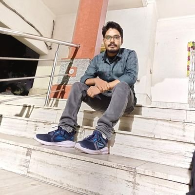 I love my country INDIA/and whole INDIAN forces
...........
now I am medical student