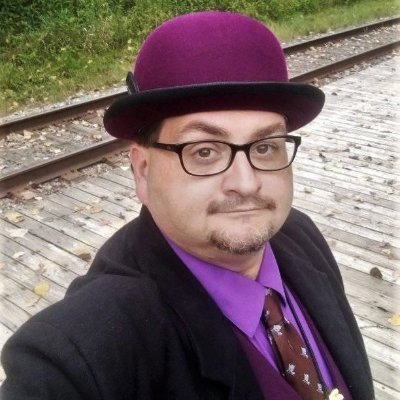 Author of 'Weirdly Queer,' pioneering expert at the crossroads between sexuality and the supernatural. Seeker of LGBTQ+ hauntings.
A modern queer Charles Fort.