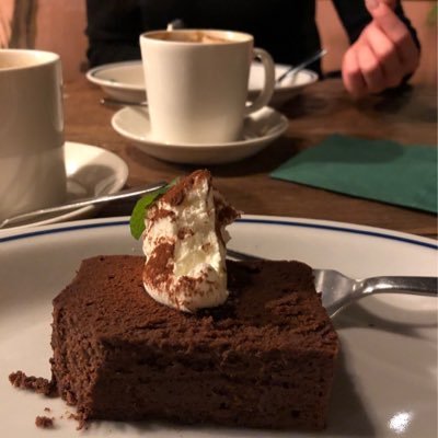 mt_law_st's profile picture. 非法学部→社会人2年→ロー未修3年｜LEC矢島・入門田中クラス、加藤ゼミ｜労働法｜R5予備〇→R6司法◯ ｜INTJ ｜ 78期