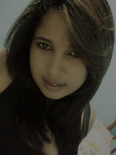 15 anos. Taurina. Dancer de FREE STEP. Sentimental.Ciumenta. Não vive sem musica. Brincalhona. Quer saber mais? Follow-me.