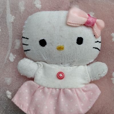 AB7UJS's profile picture. 🍒Christine🍒  https://t.co/EB7RTyPjbn