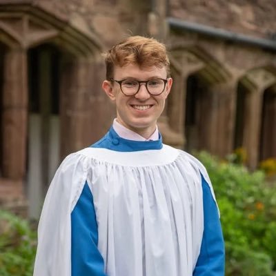 Organ Scholar @HFDCathedral and @organ_trust • Theology and music • ARCO