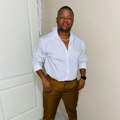 event coordinator 
social media manager
number 1 fan of @Makhadzi