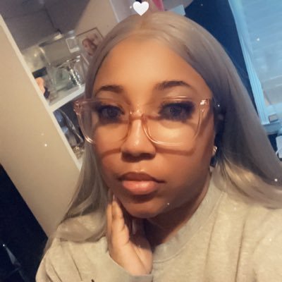 prettyreddken's profile picture. 