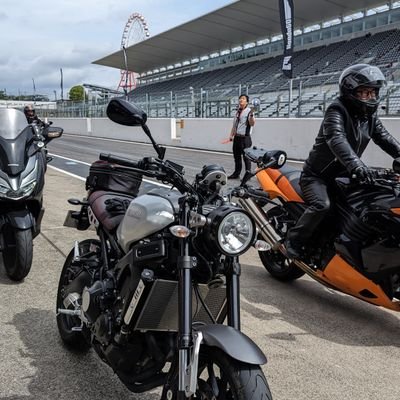 XSR900_bowmore's profile picture. オジサンになってからバイクに目覚めた関西人です。
XSR900に乗ってます。
趣味はツーリングとキャンプです。
よろしくお願いします。